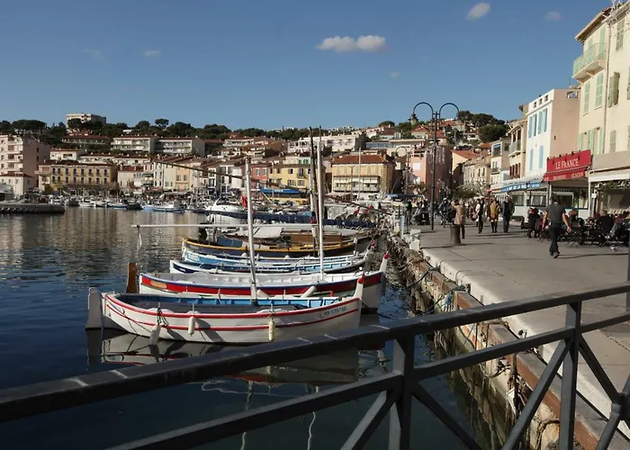 Mistral Gagnant * Cassis